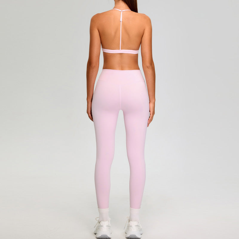 Sleek Yoga Sports Bra and High-Waisted Leggings Set