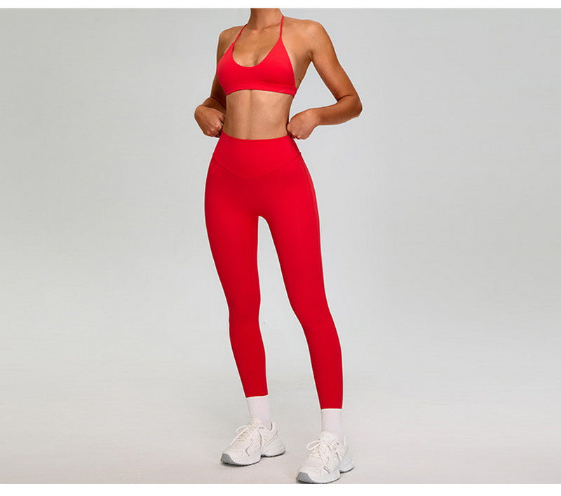 Sleek Yoga Sports Bra and High-Waisted Leggings Set