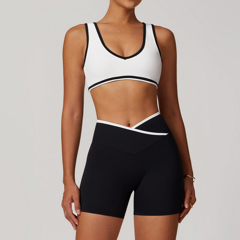 Sculpt Luxe Contrast Trim V-Neck Sports Bra