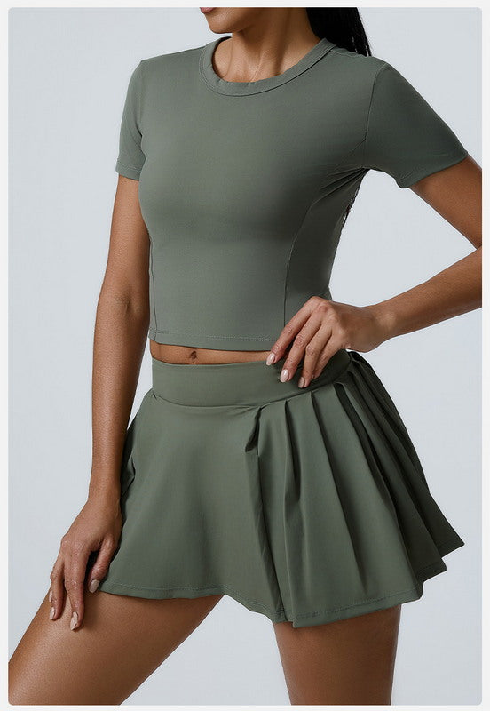 MoveEase Performance Set – High-Stretch Shirt & Skort