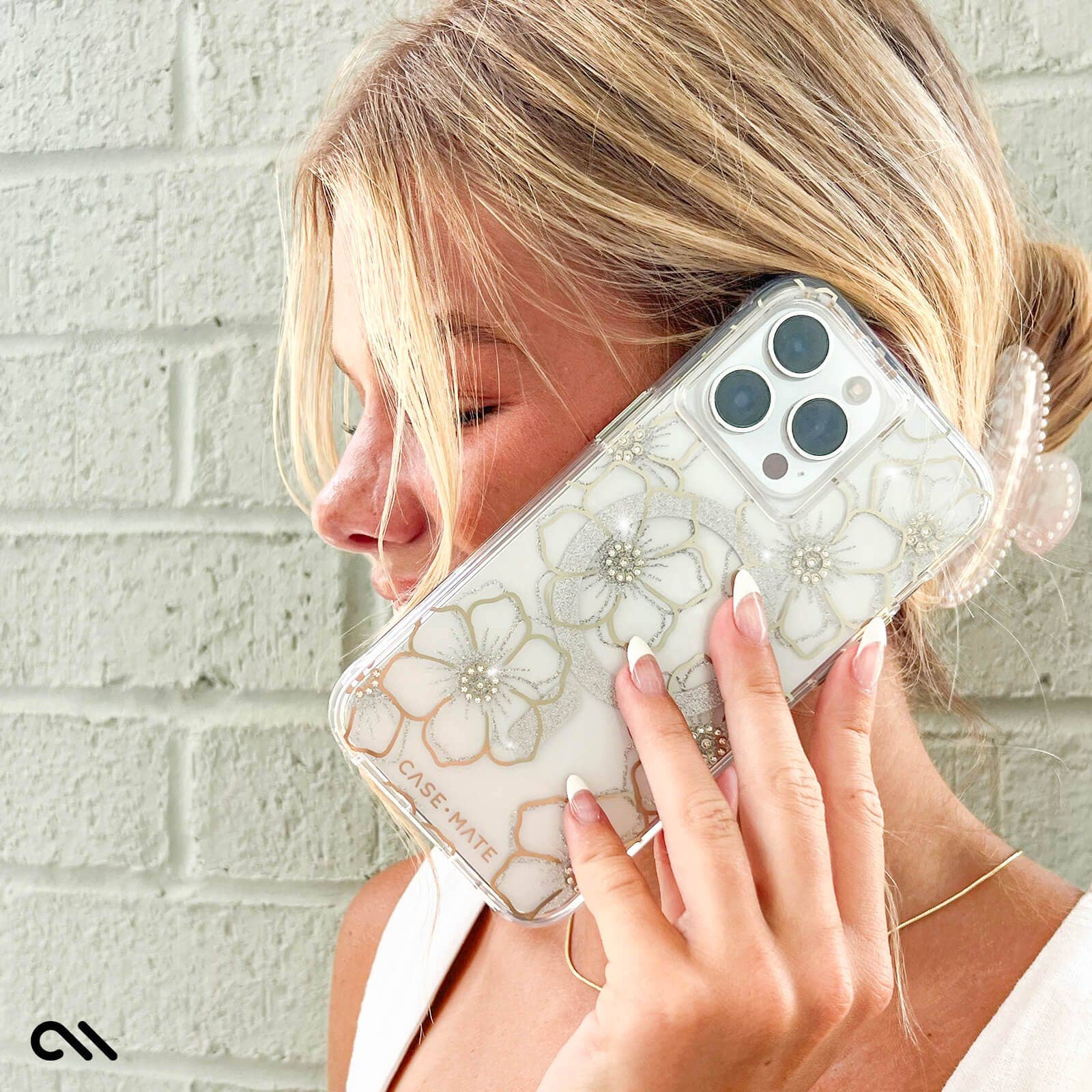 Floral Gems MagSafe - iPhone 15 Pro: Floral Gems